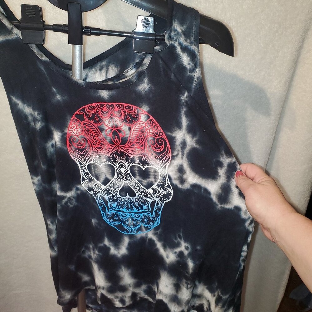 Sugar Skull Racerback Top. Tie Dye, Wmns Large, No Boundaries Braided Back Strap